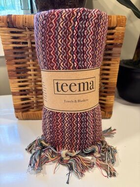 Teema Maroon Labyrinth Turkish Towel NWT